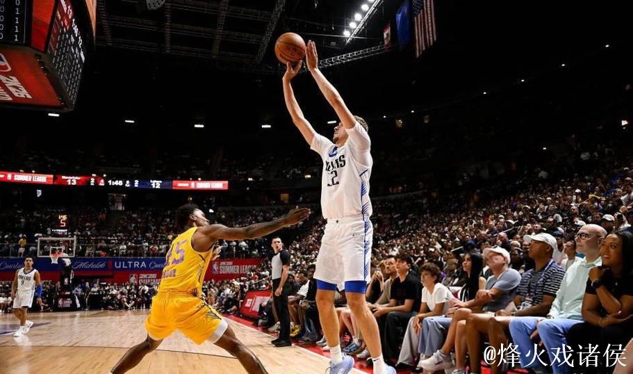 弗拉格上篮打成2+1,错失加罚冲击40分,独行侠仅差1分 弗拉格上篮打成2+1,错失加罚冲击40分,独行侠仅差1分